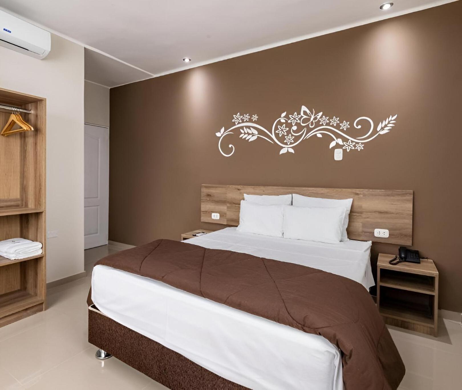 Hotel Solec Piura Eksteriør billede