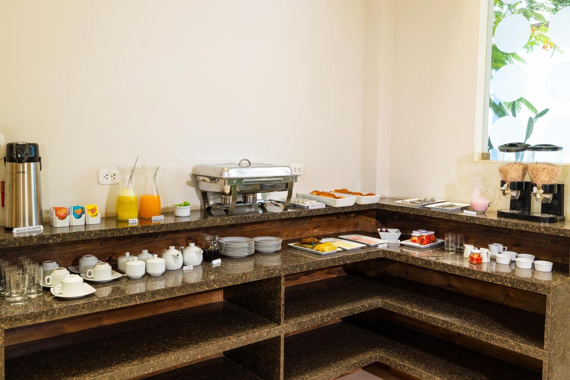 Hotel Solec Piura Eksteriør billede